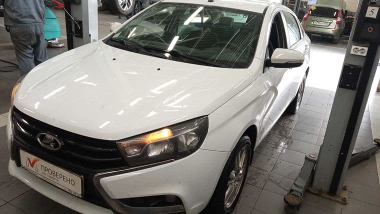ВАЗ (LADA) Vesta 2018 года, 174 486 км - вид 1