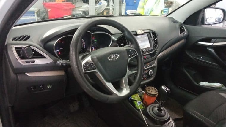 ВАЗ (LADA) Vesta, 2018 - вид 4