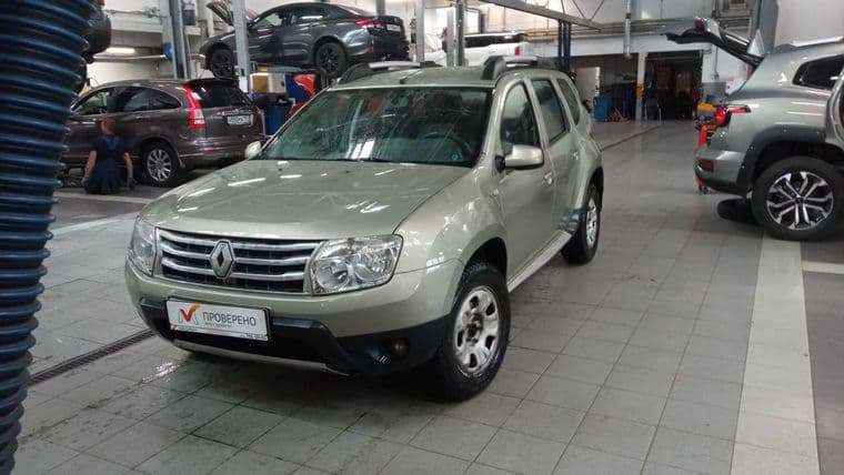 Renault Duster 2013 года, 67 000 км - вид 1