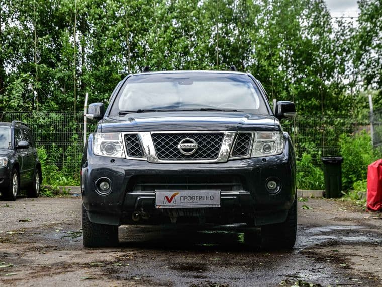 Nissan Pathfinder, 2010 - вид 2