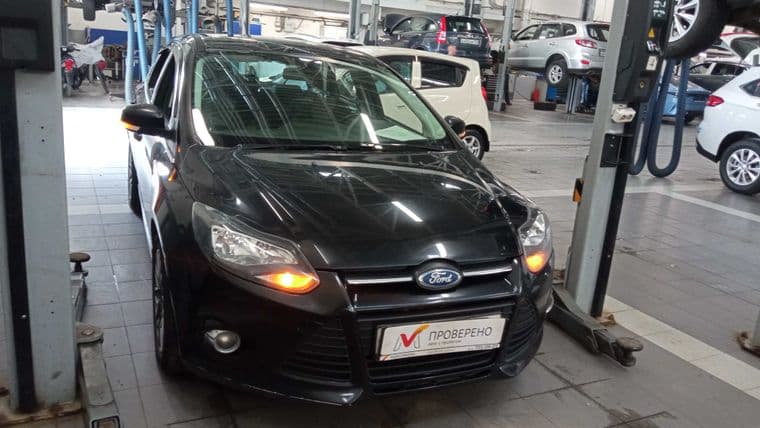 Ford Focus 2014 года, 125 914 км - вид 2