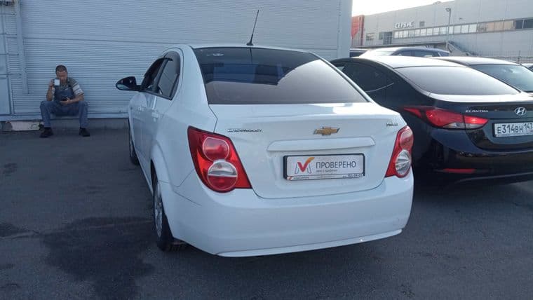 Chevrolet Aveo, 2014 - вид 3