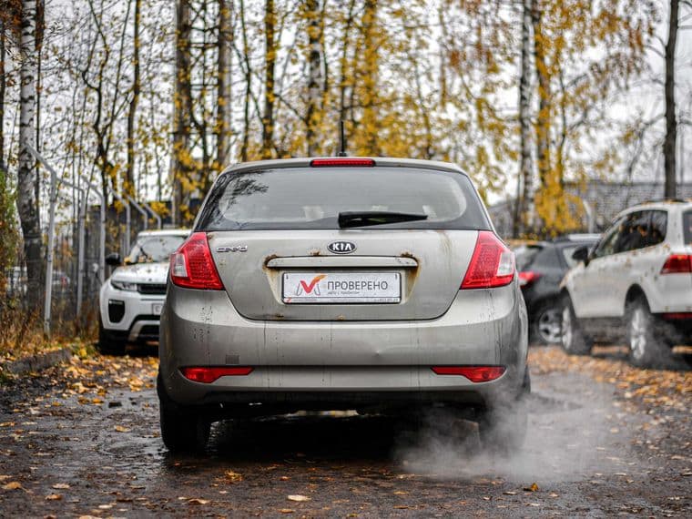 KIA Ceed, 2010 - вид 3