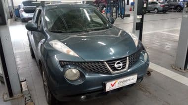 Nissan Juke 2013 года, 172 709 км - вид 2