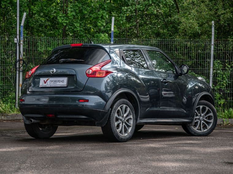 Nissan Juke 2013 года, 172 709 км - вид 2