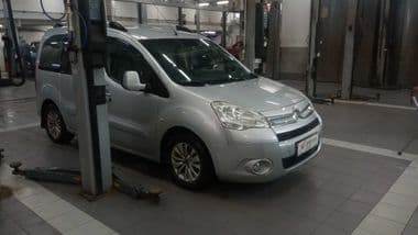 Citroen Berlingo 2010 года, 151 751 км - вид 2