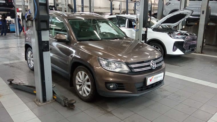Volkswagen Tiguan, 2016 - вид 1