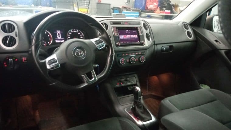 Volkswagen Tiguan, 2016 - вид 4