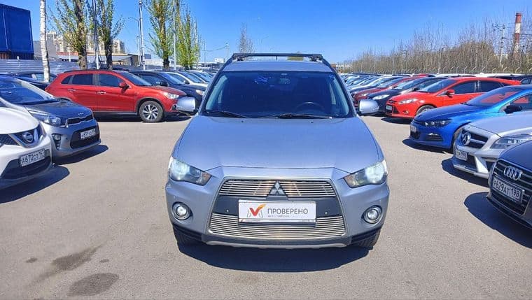 Mitsubishi Outlander, 2011 - вид 1