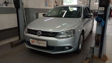 Volkswagen Jetta 2013 года, 205 694 км - вид 1