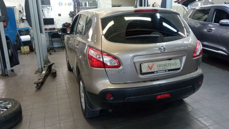 Nissan Qashqai, 2012 - вид 3