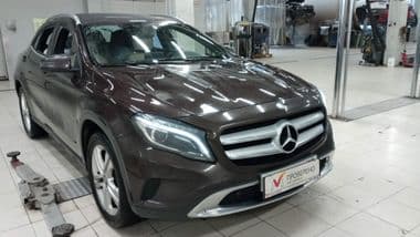 Mercedes-Benz GLA-класс 2016 года, 187 832 км - вид 2