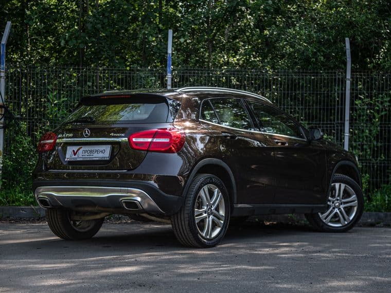 Mercedes-Benz GLA-класс, 2016 - вид 1