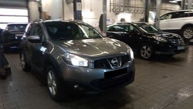 Nissan Qashqai 2010 года, 147 579 км - вид 2