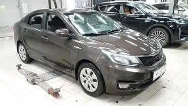 KIA Rio 2016 года, 196 700 км - вид 2