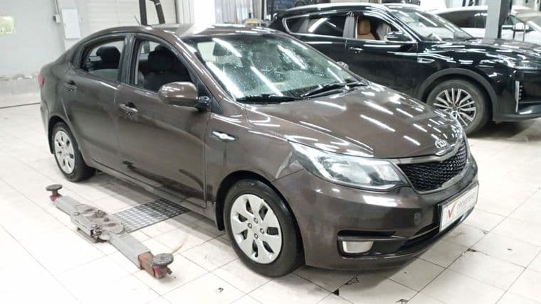 KIA Rio 2016 года, 196 700 км - вид 2