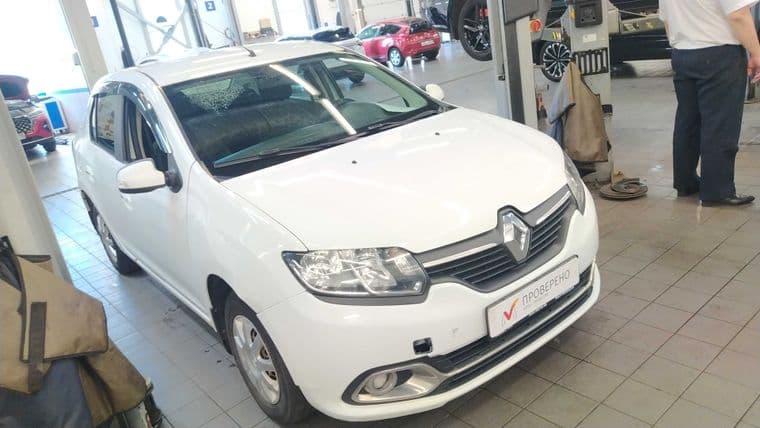 Renault Logan 2017 года, 161 955 км - вид 1
