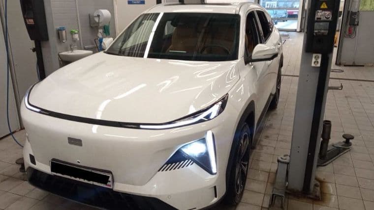 Geely Galaxy L7, 2023