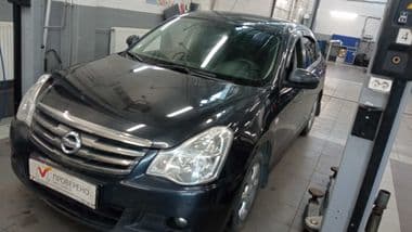Nissan Almera 2013 года, 157 694 км - вид 1