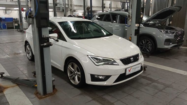 SEAT Leon, 2014 - вид 1