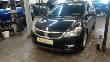KIA Ceed 2012 года, 148 000 км - вид 1