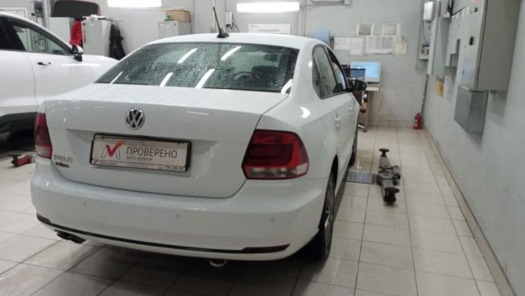 Volkswagen Polo, 2018 - вид 2