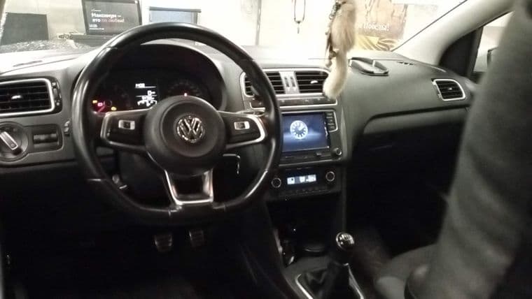Volkswagen Polo, 2018 - вид 4