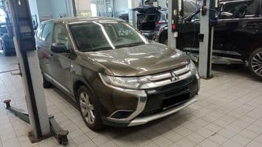 Mitsubishi Outlander 2015 года, 175 976 км - вид 2