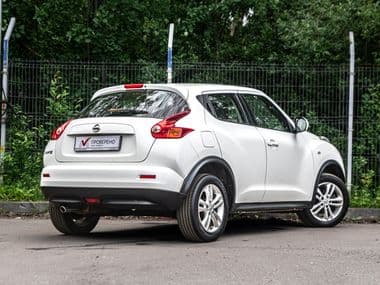 Nissan Juke 2014 года, 122 502 км - вид 2