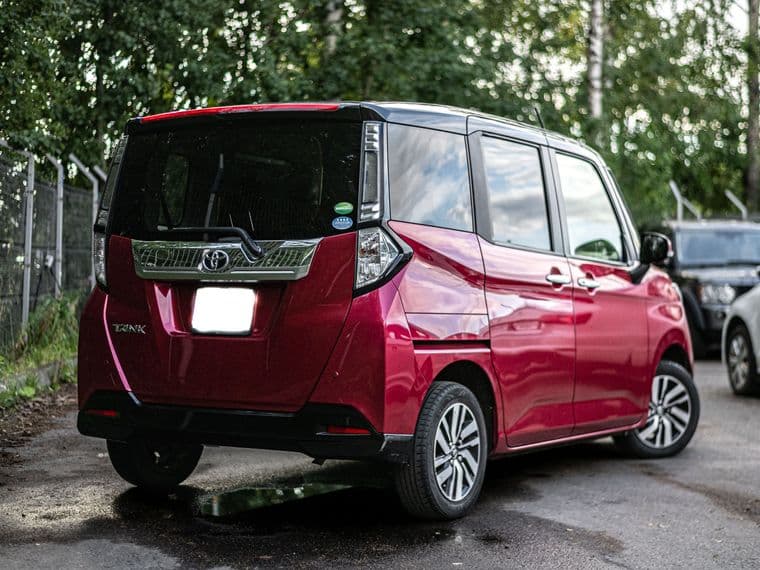 Toyota Tank 2018 года, 140 589 км - вид 2