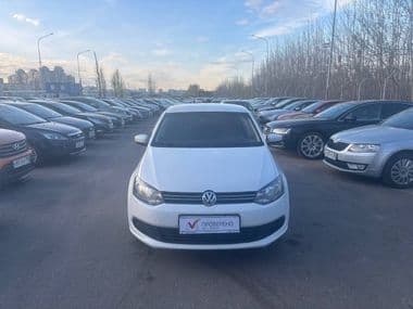 Volkswagen Polo 2011 года, 193 212 км - вид 2