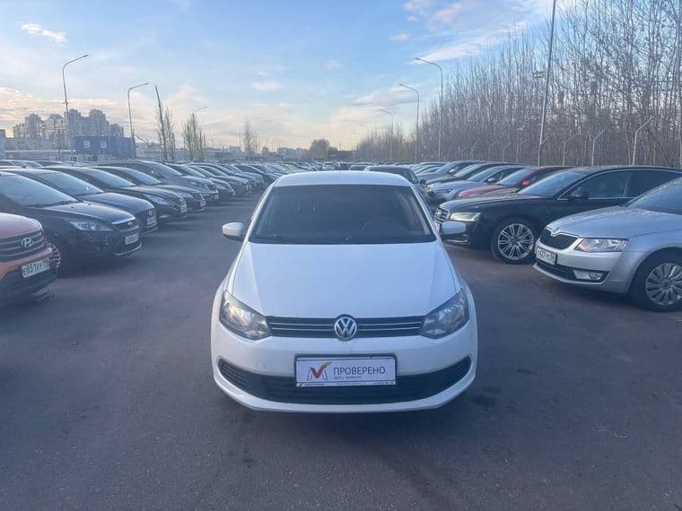 Volkswagen Polo 2011 года, 193 212 км - вид 2