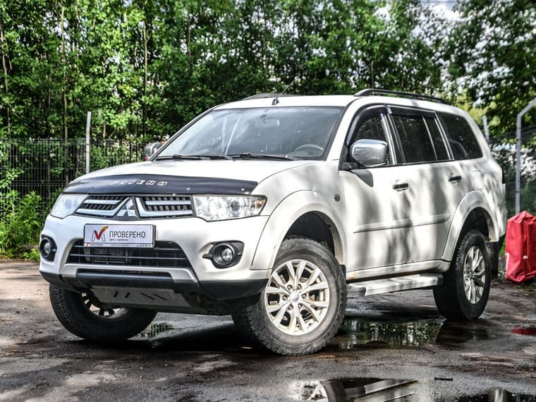 Mitsubishi Pajero Sport, 2013
