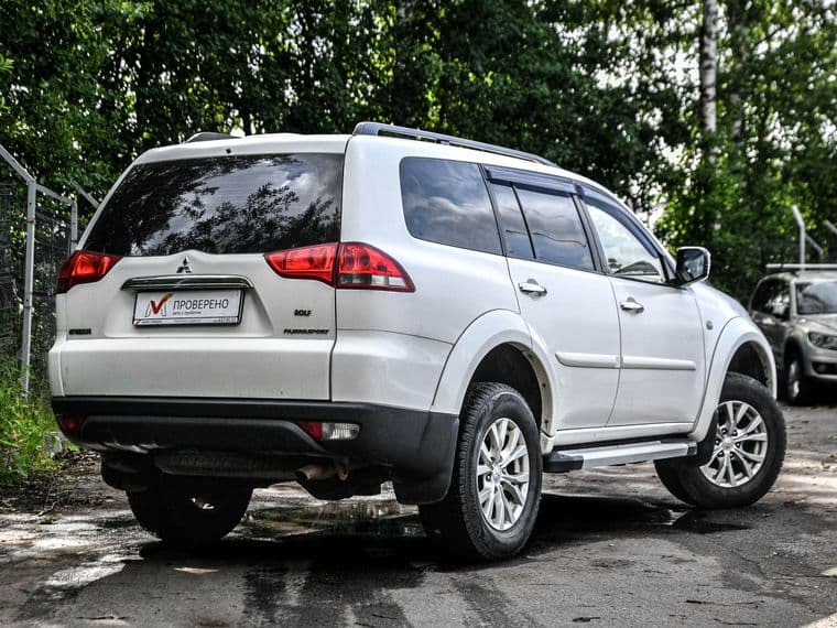 Mitsubishi Pajero Sport, 2013 - вид 1