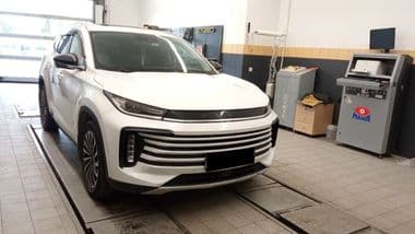 Exeed TXL 2022 года, 140 978 км - вид 2