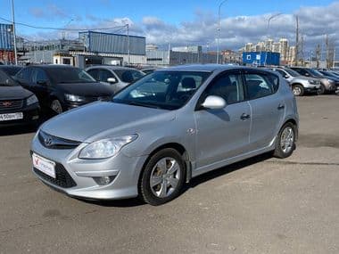 Hyundai i30 2010 года, 201 342 км - вид 1