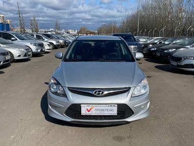 Hyundai i30 2010 года, 201 342 км - вид 2