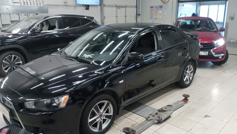 Mitsubishi Lancer, 2013