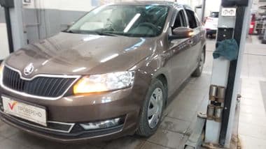 Skoda Rapid 2019 года, 52 000 км - вид 1