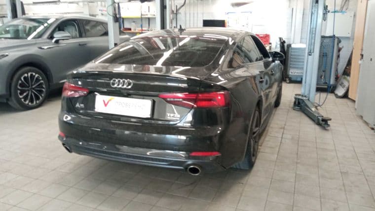 Audi A5, 2018 - вид 2