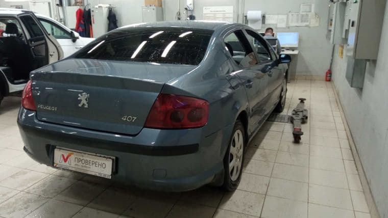 Peugeot 407, 2008 - вид 2
