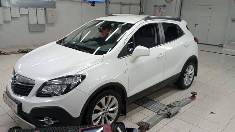 Opel Mokka 2015 года, 153 335 км - вид 1