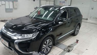Mitsubishi Outlander 2019 года, 103 078 км - вид 1