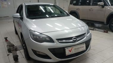 Opel Astra 2013 года, 129 868 км - вид 1