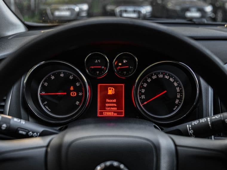 Opel Astra, 2013 - вид 4