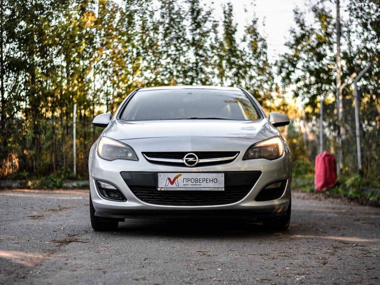 Opel Astra, 2013 - вид 2