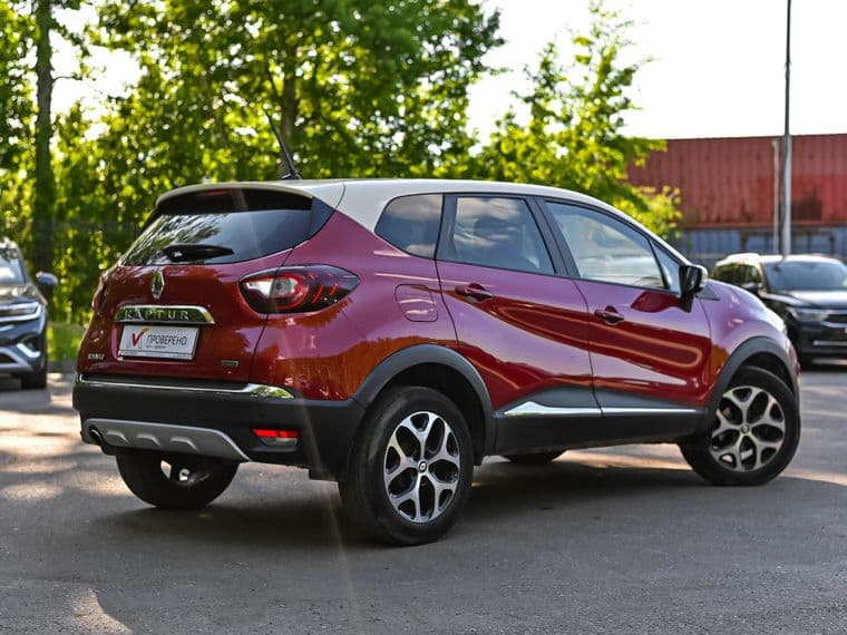 Renault Kaptur 2020 года, 83 236 км - вид 2