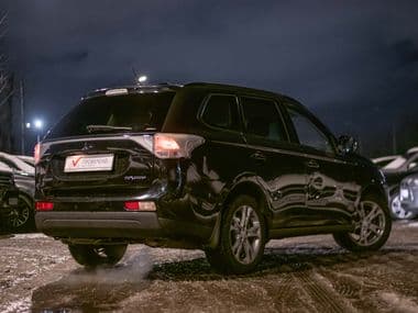 Mitsubishi Outlander 2012 года, 251 188 км - вид 2