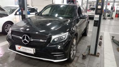 Mercedes-Benz GLC-класс AMG Coupe 2017 года, 94 416 км - вид 1
