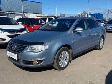 Volkswagen Passat 2010 года, 189 365 км - вид 1